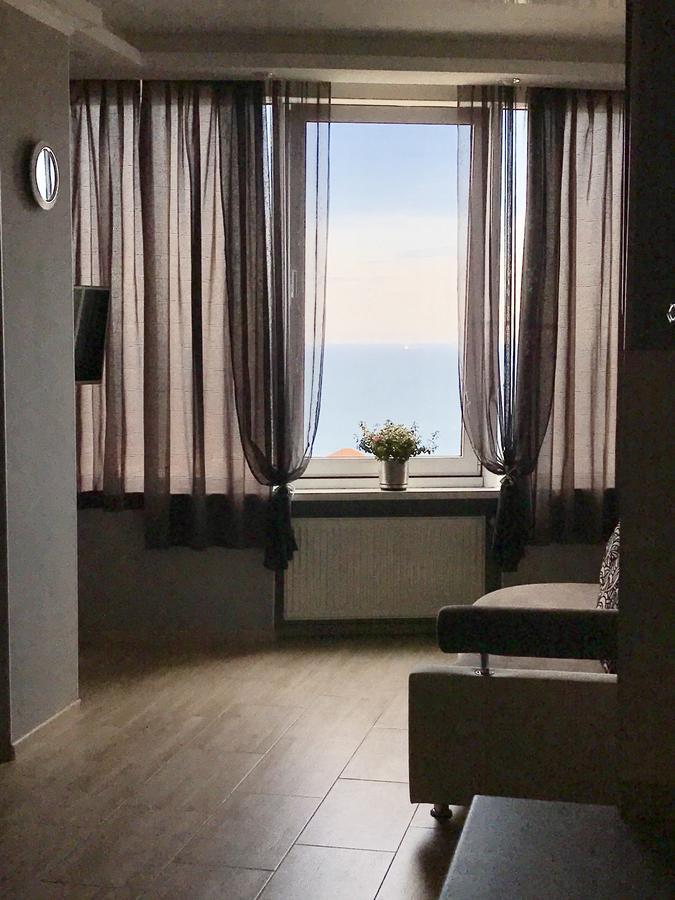 Apartment Henuezka 5 Odessa Esterno foto