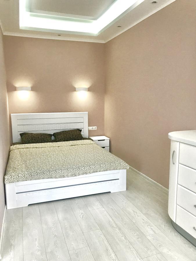 Apartment Henuezka 5 Odessa Esterno foto